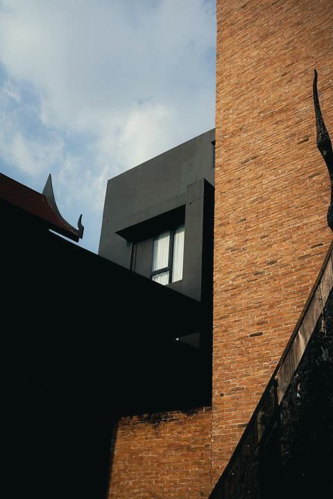 Thai roofline